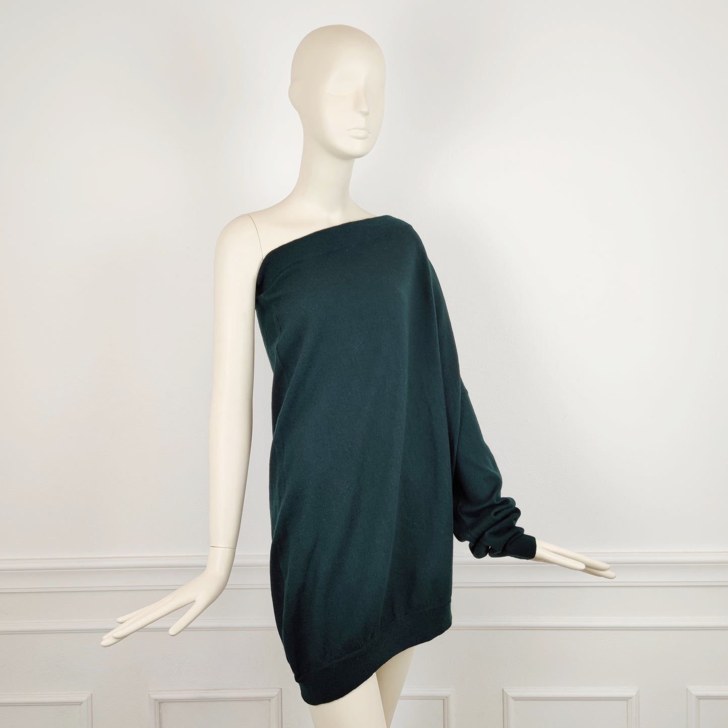 Maglione - abito monospalla Romeo Gigli 1990