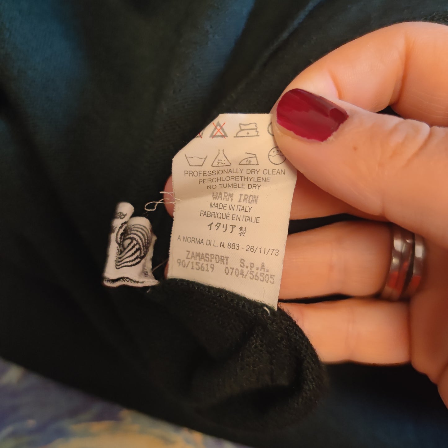 Maglione - abito monospalla Romeo Gigli 1990