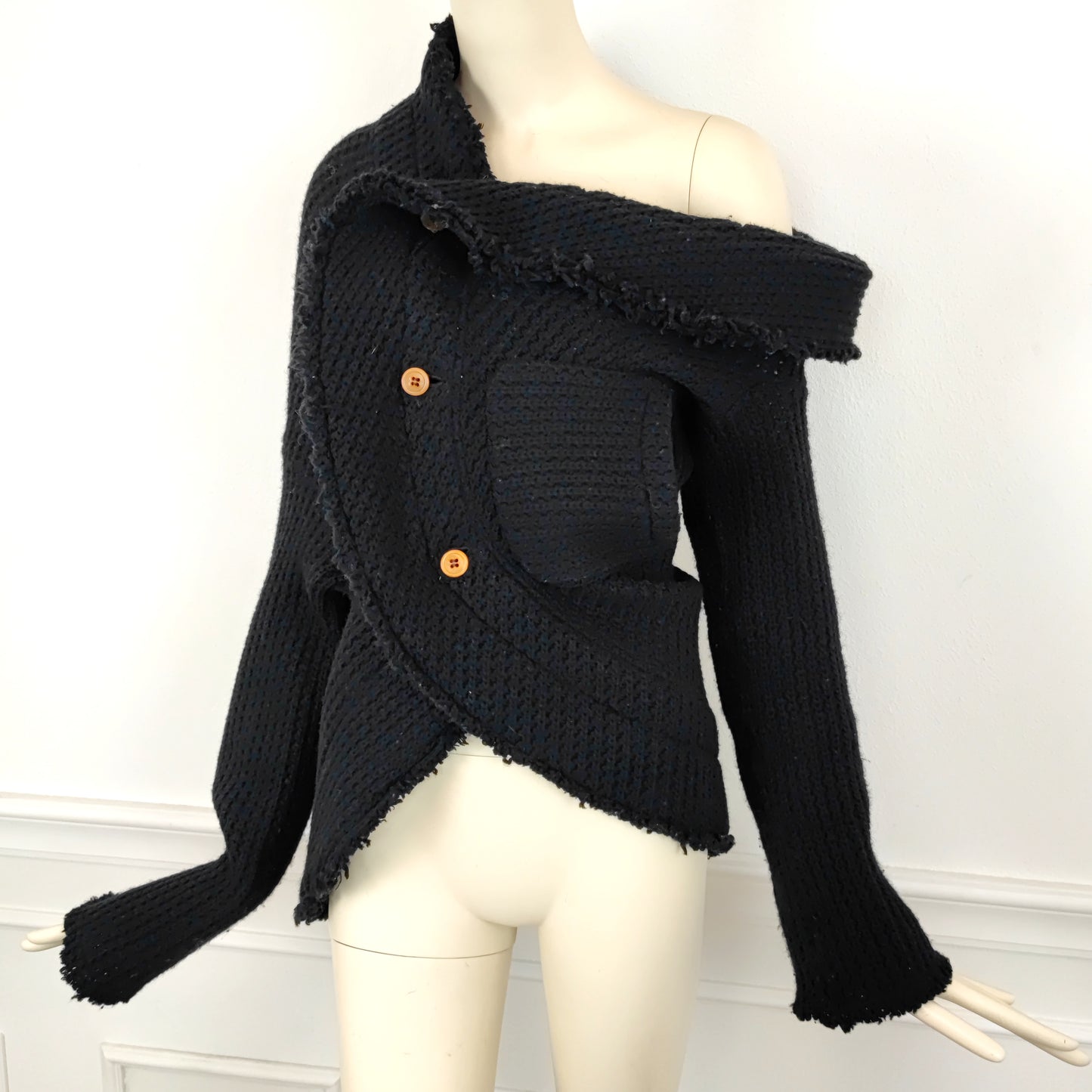 Maglione nero Comme des Garçons tondo