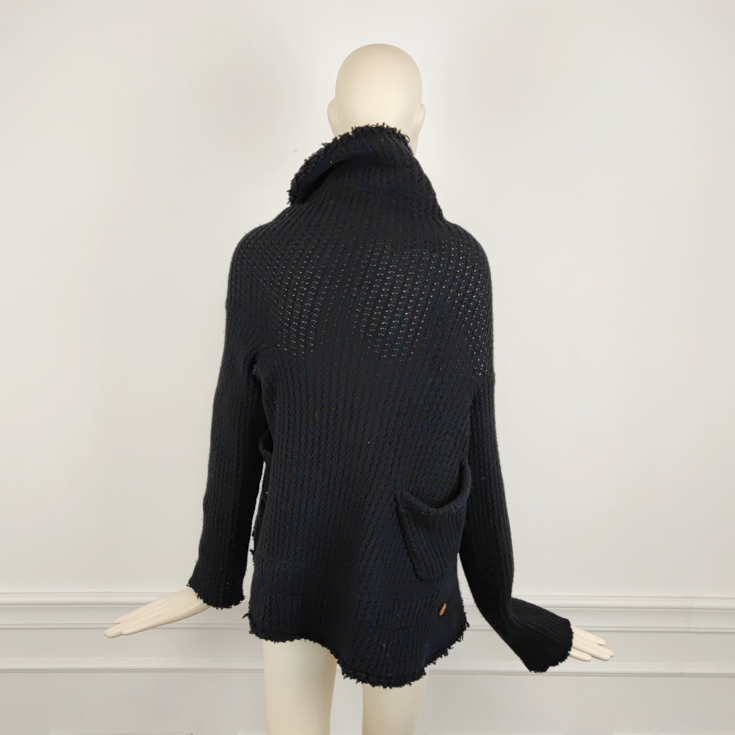 Maglione nero Comme des Garçons tondo