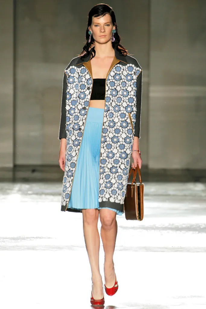 Prada | Gonna azzurra plissettata ss2012