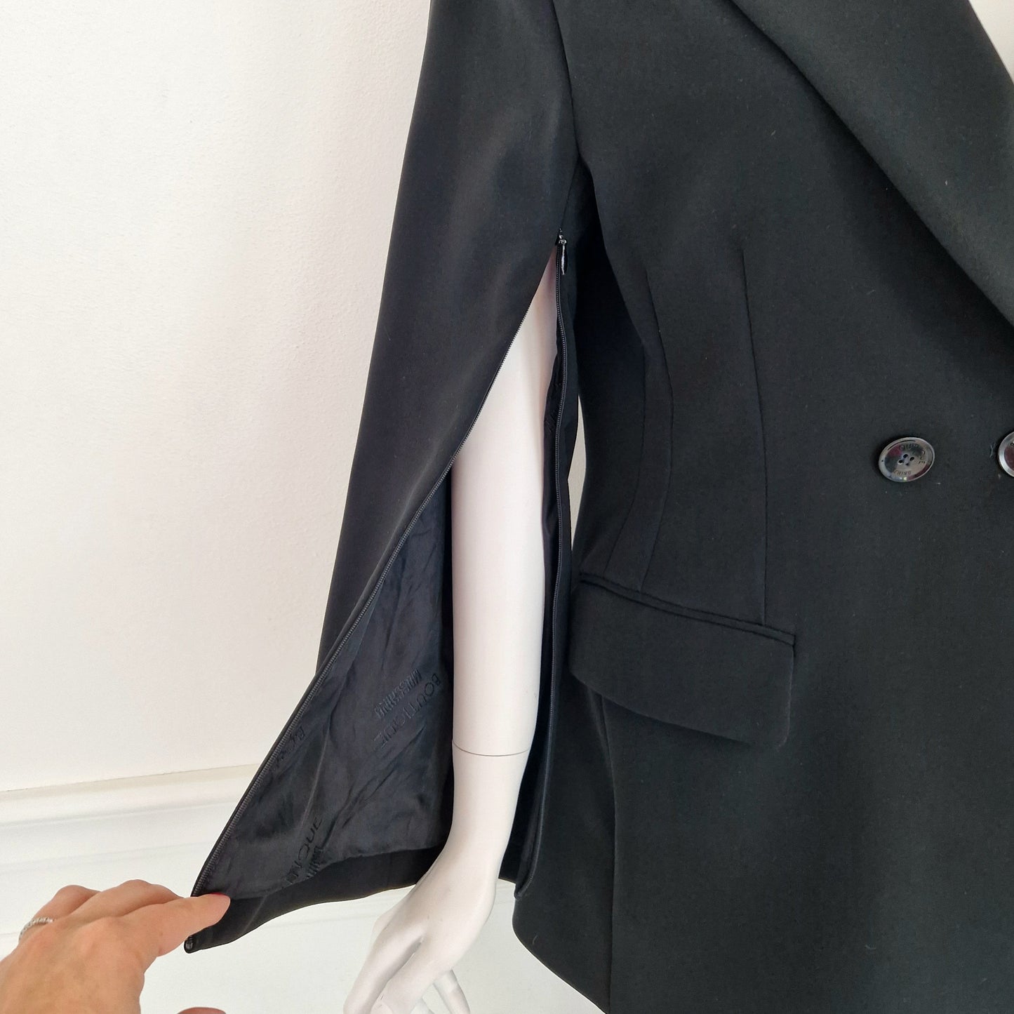 Moschino Boutique | Blazer nero con cerniere