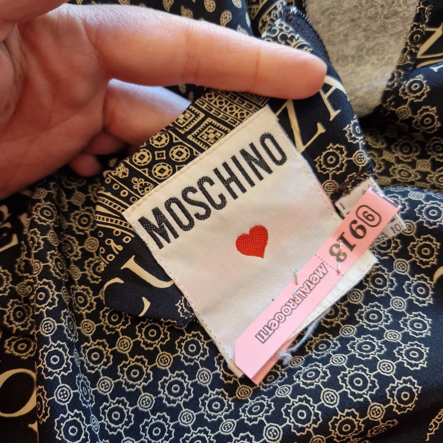 Moschino | Blusa vintage "La classe non è acqua"