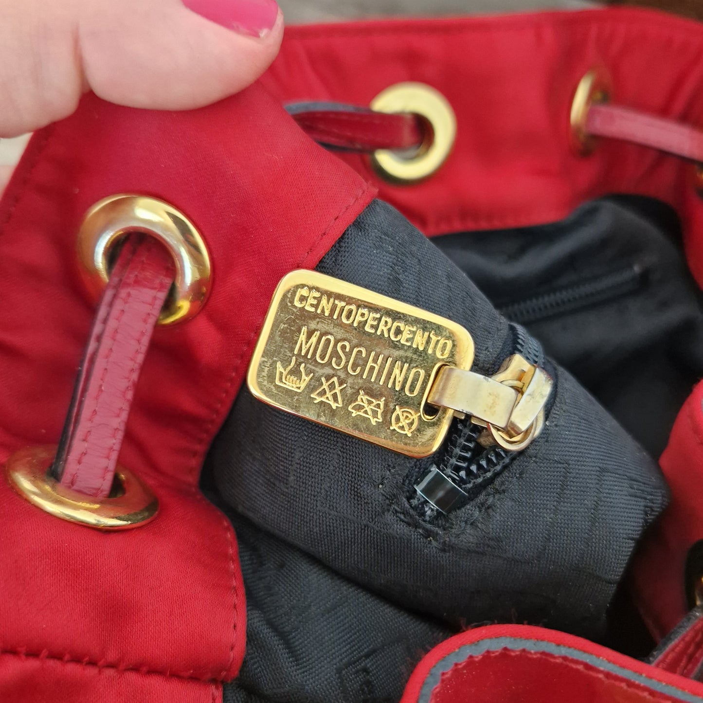 Moschino | Borsa secchiello vintage rosso