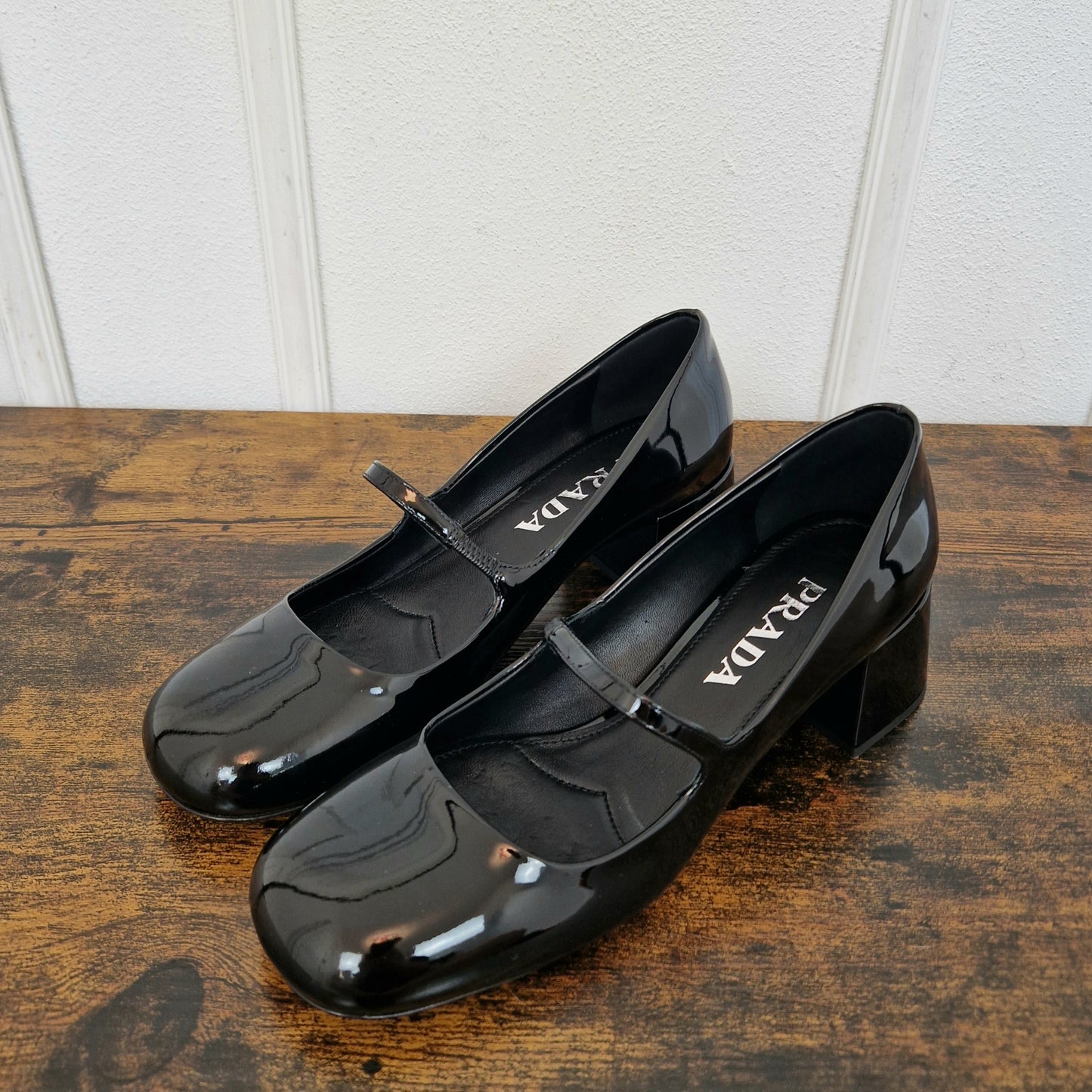 Prada | Mary Jane vernice nera nr.37