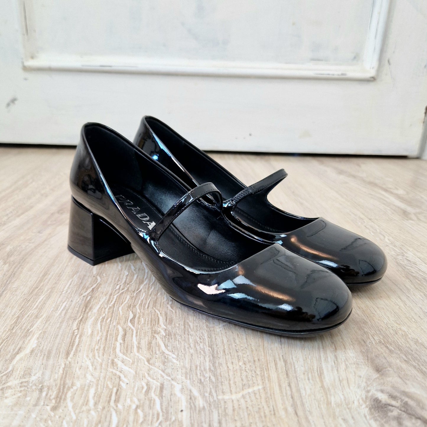 Prada | Mary Jane vernice nera nr.37