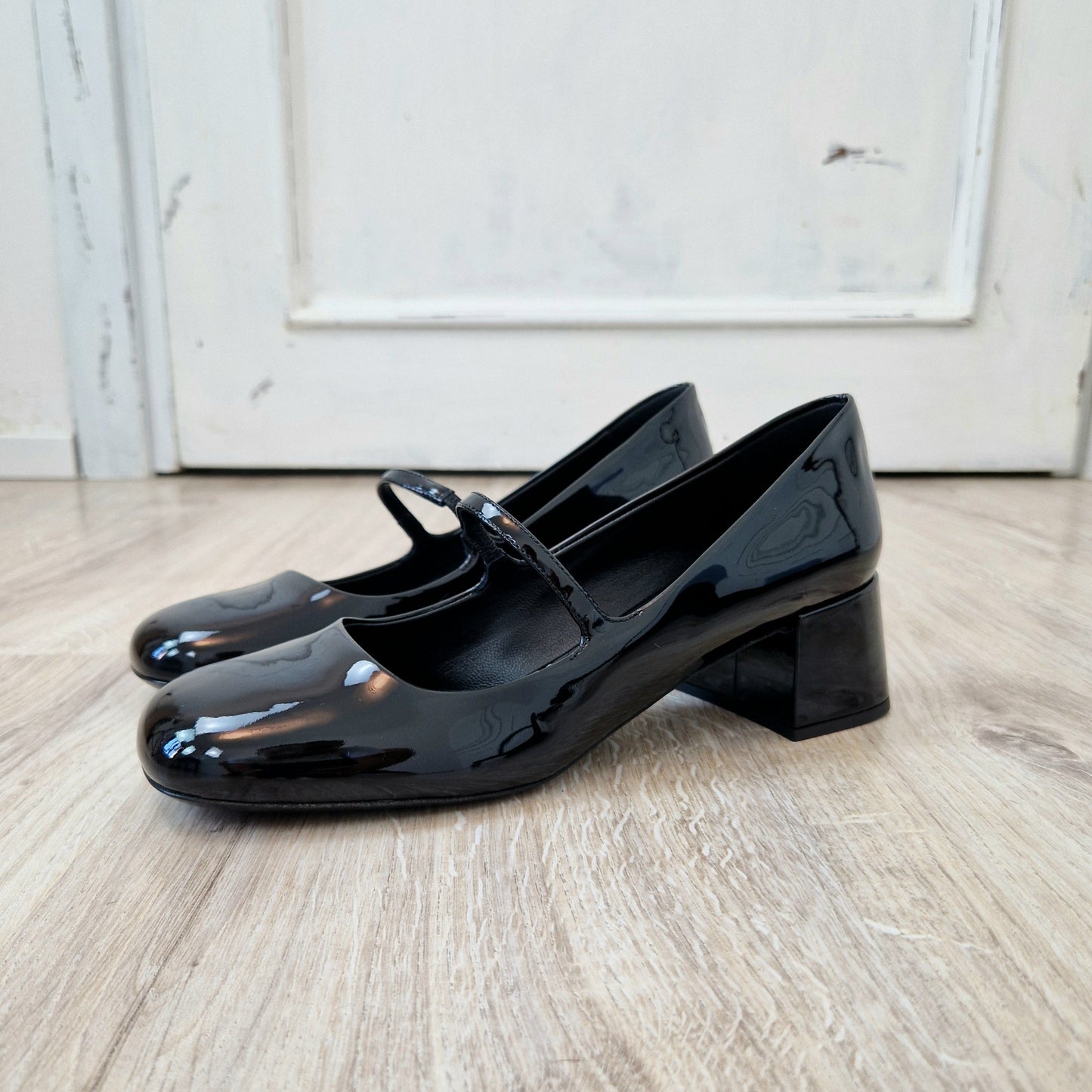 Prada | Mary jane in vernice nera nr.38