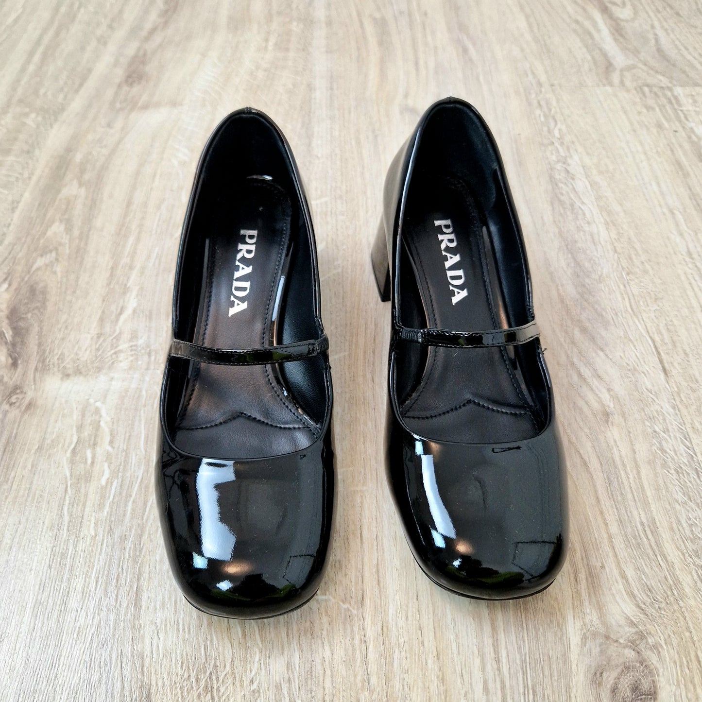 Prada | Mary jane vernice nera nr.37