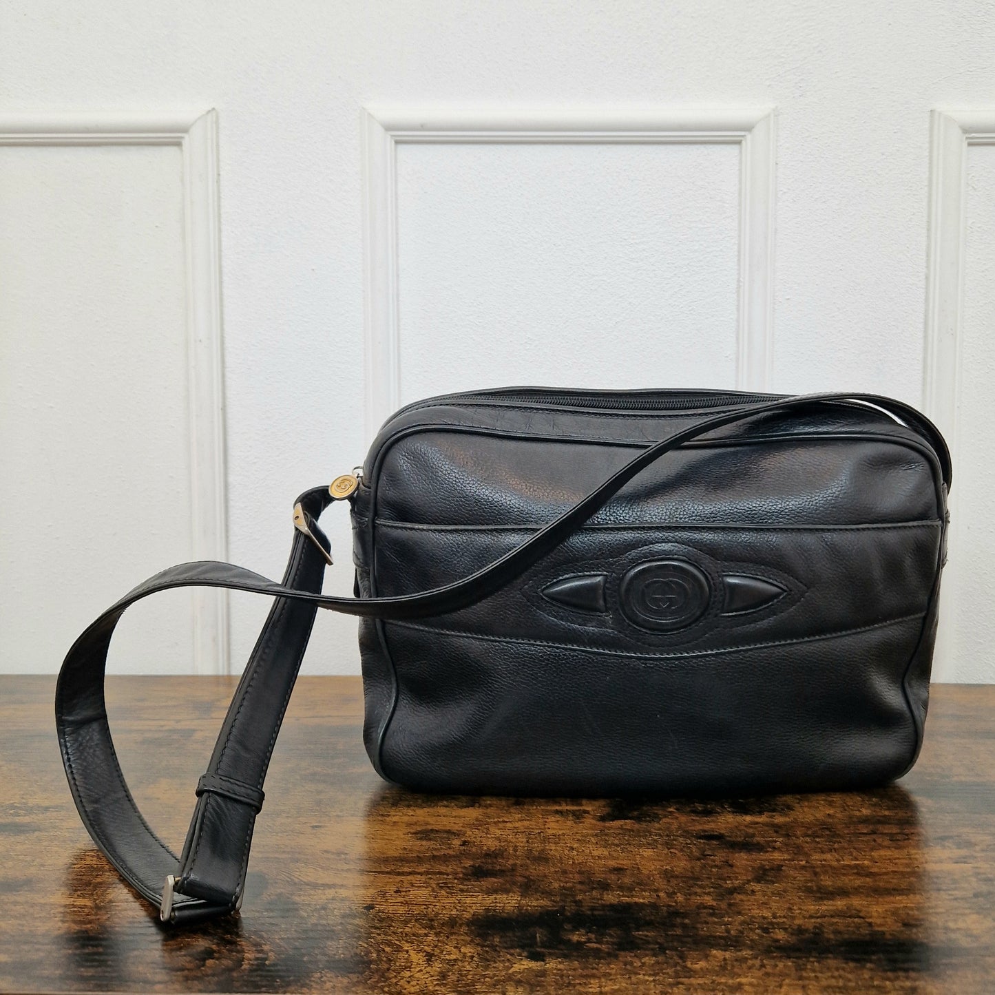 Gucci | Borsa vintage in pelle nera