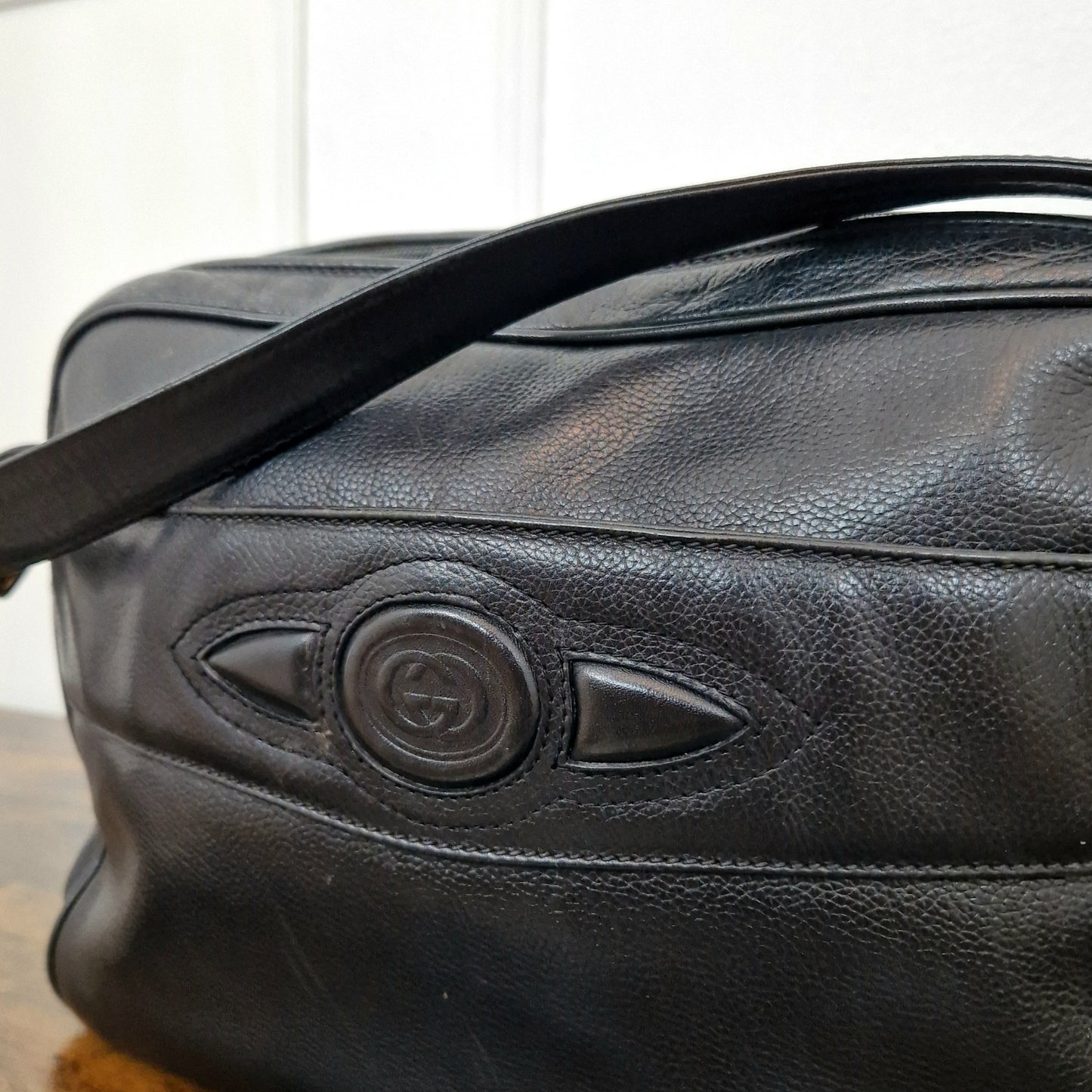 Gucci | Borsa vintage in pelle nera