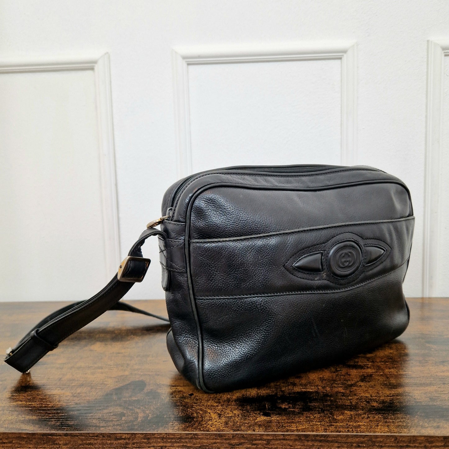 Gucci | Borsa vintage in pelle nera