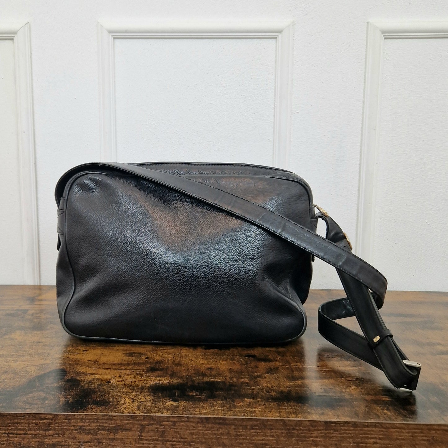 Gucci | Borsa vintage in pelle nera