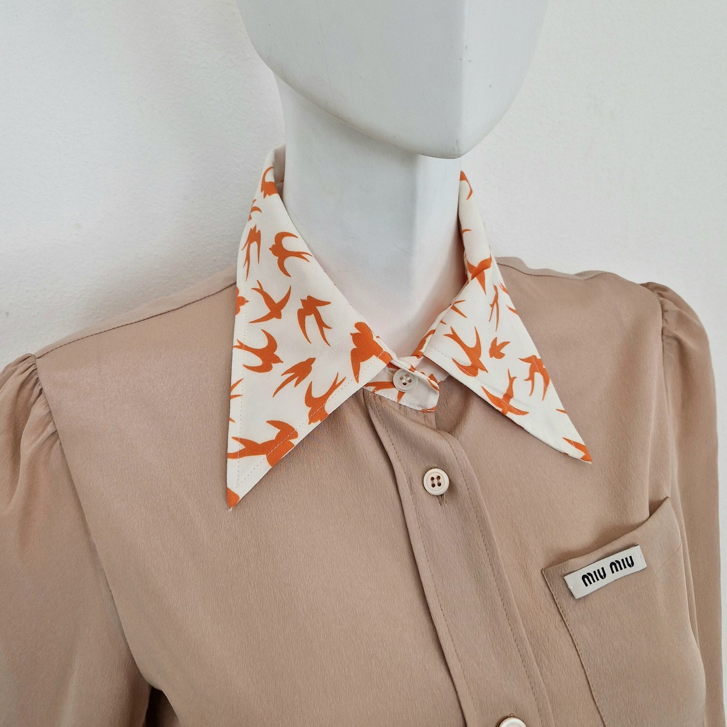 Miu Miu | Camicia nude colletto rondini