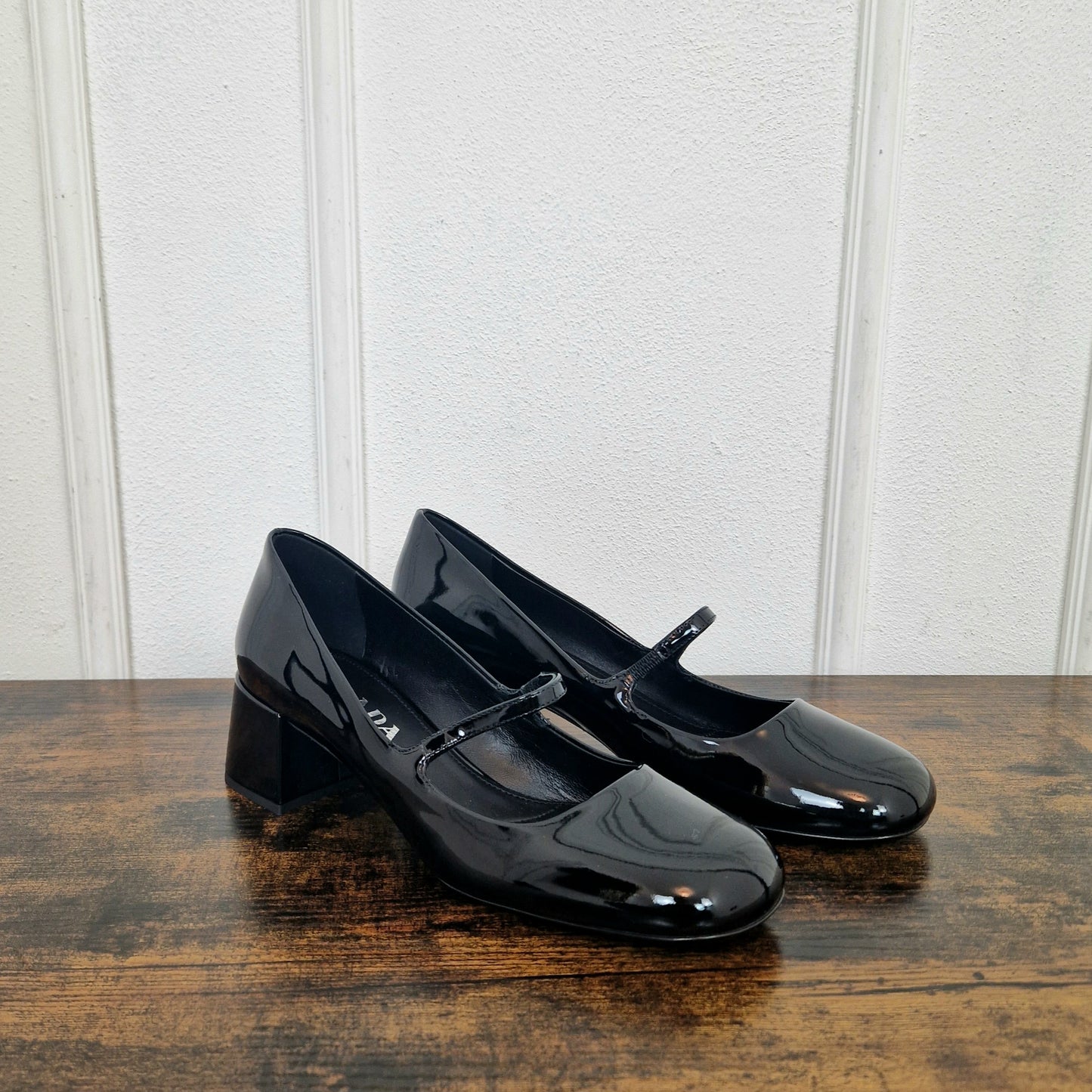 Prada | Mary jane vernice nera nr.38