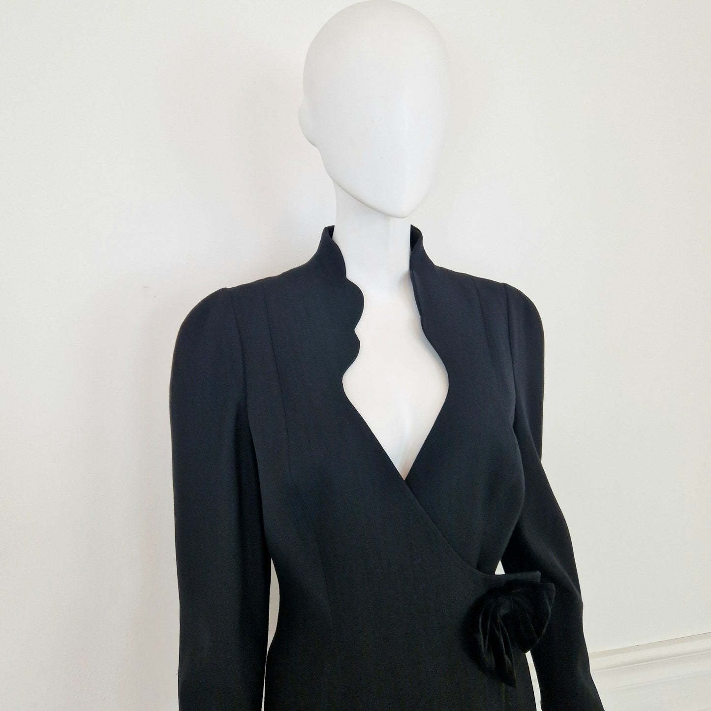 Thierry Mugler | Giacca vintage con fiocco in velluto