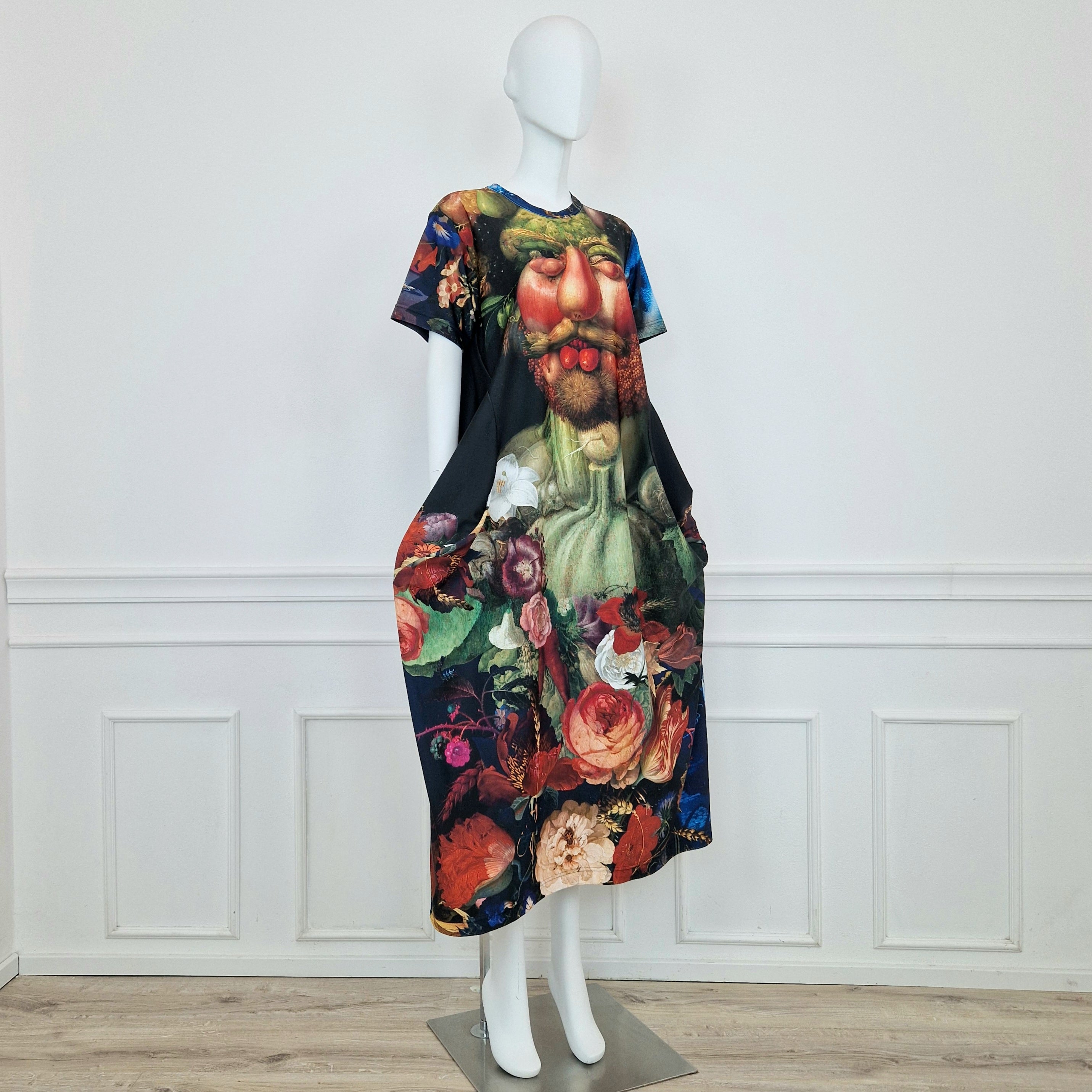 Comme des Garcons Abito Arcimboldo Print 2018