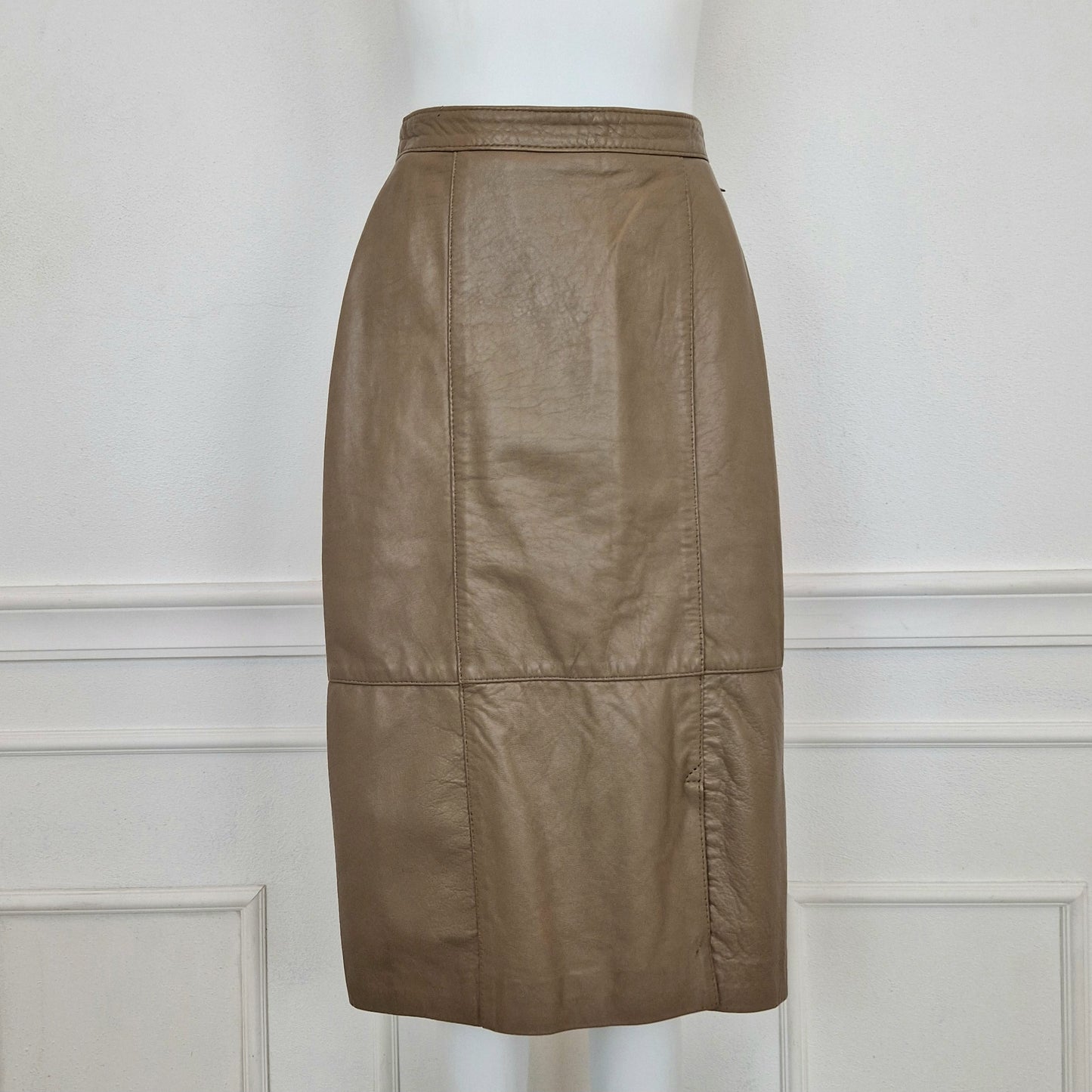 Gonna vintage in pelle tortora