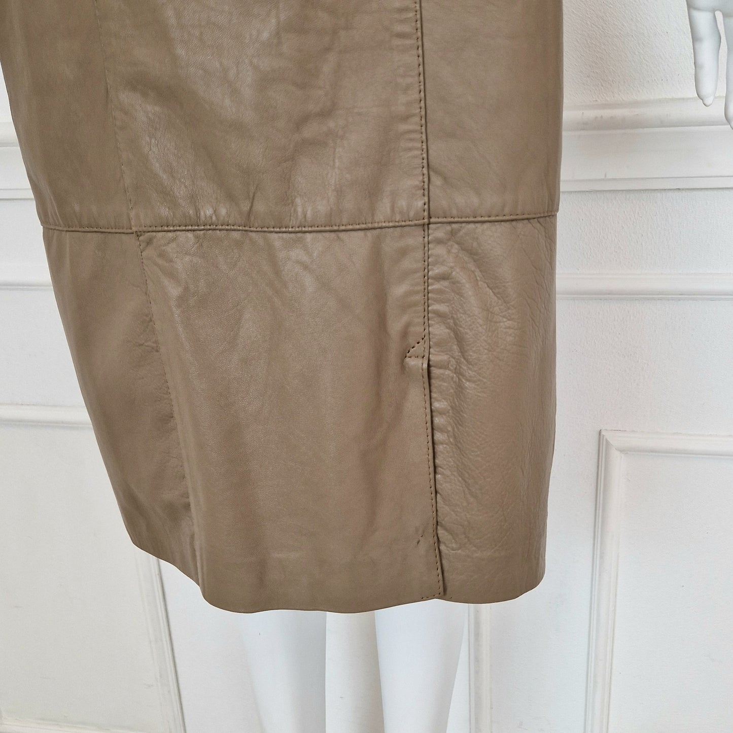 Gonna vintage in pelle tortora