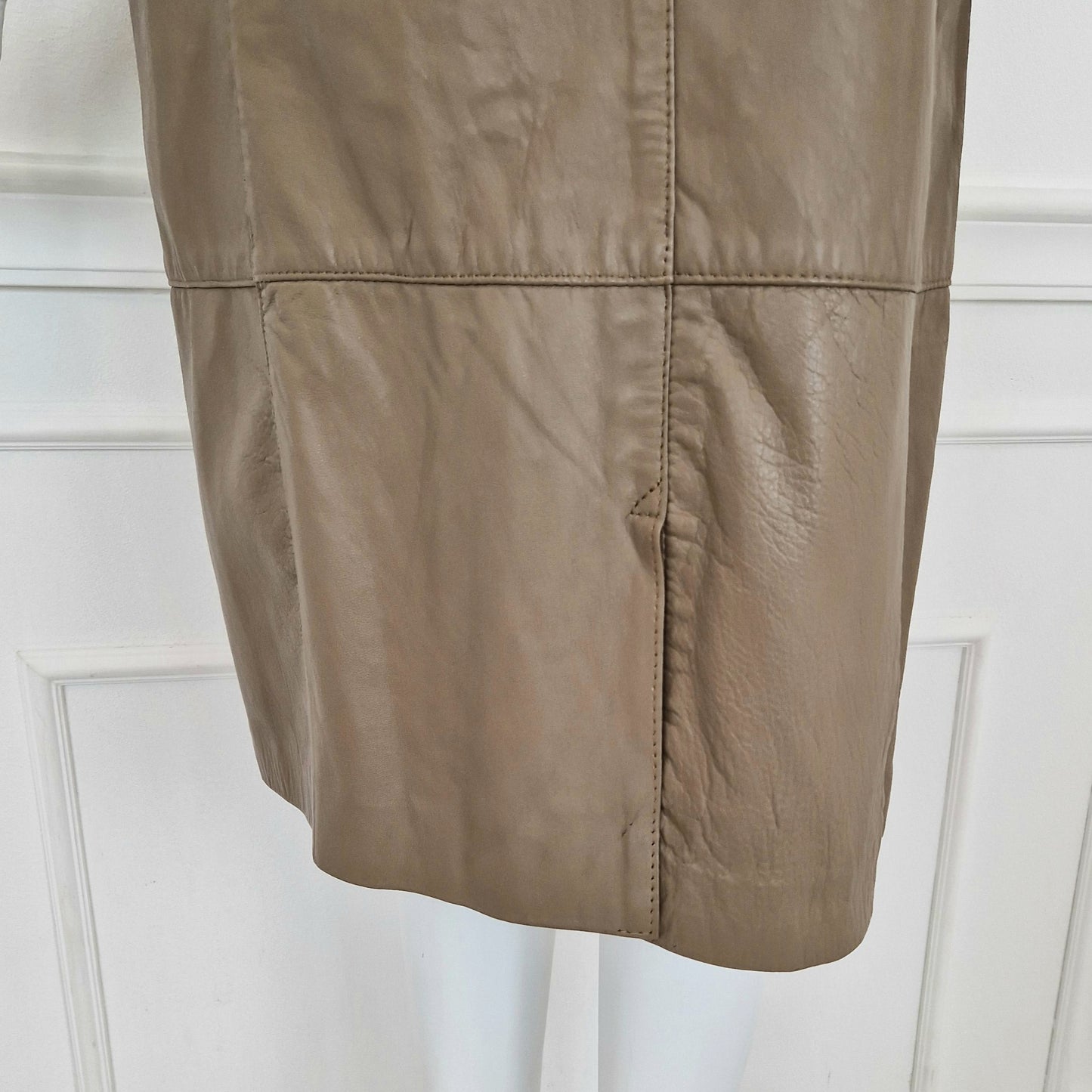 Gonna vintage in pelle tortora