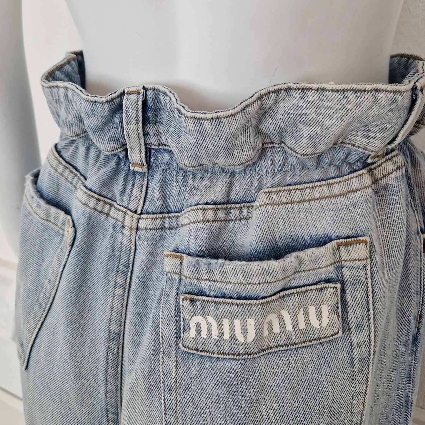 Miu Miu | Jeans a caramella