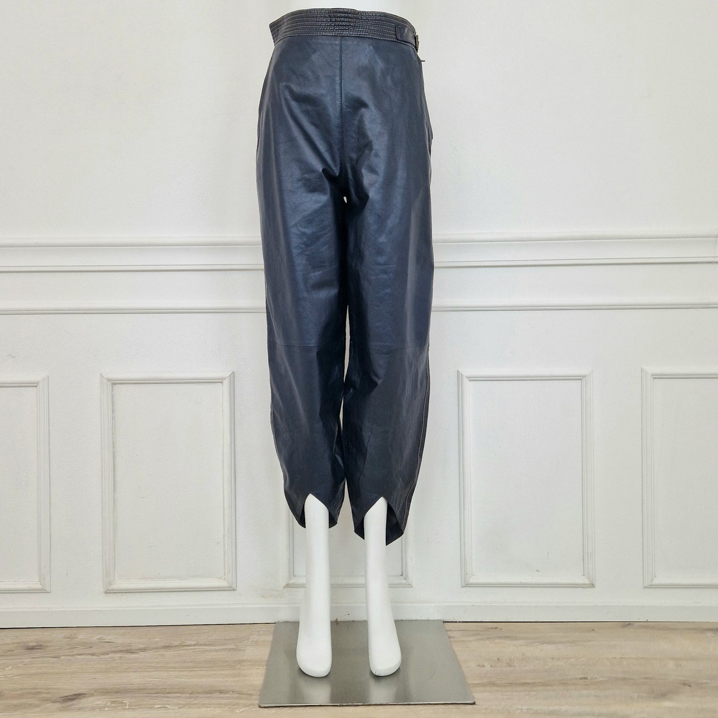 Pantaloni vintage pelle blu