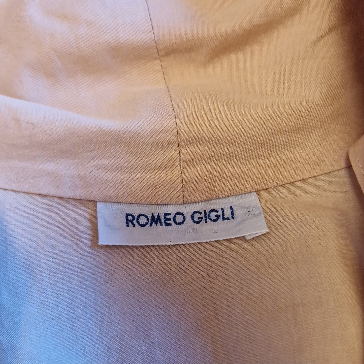 Romeo Gigli | Camicia corta rosa cipria 1989