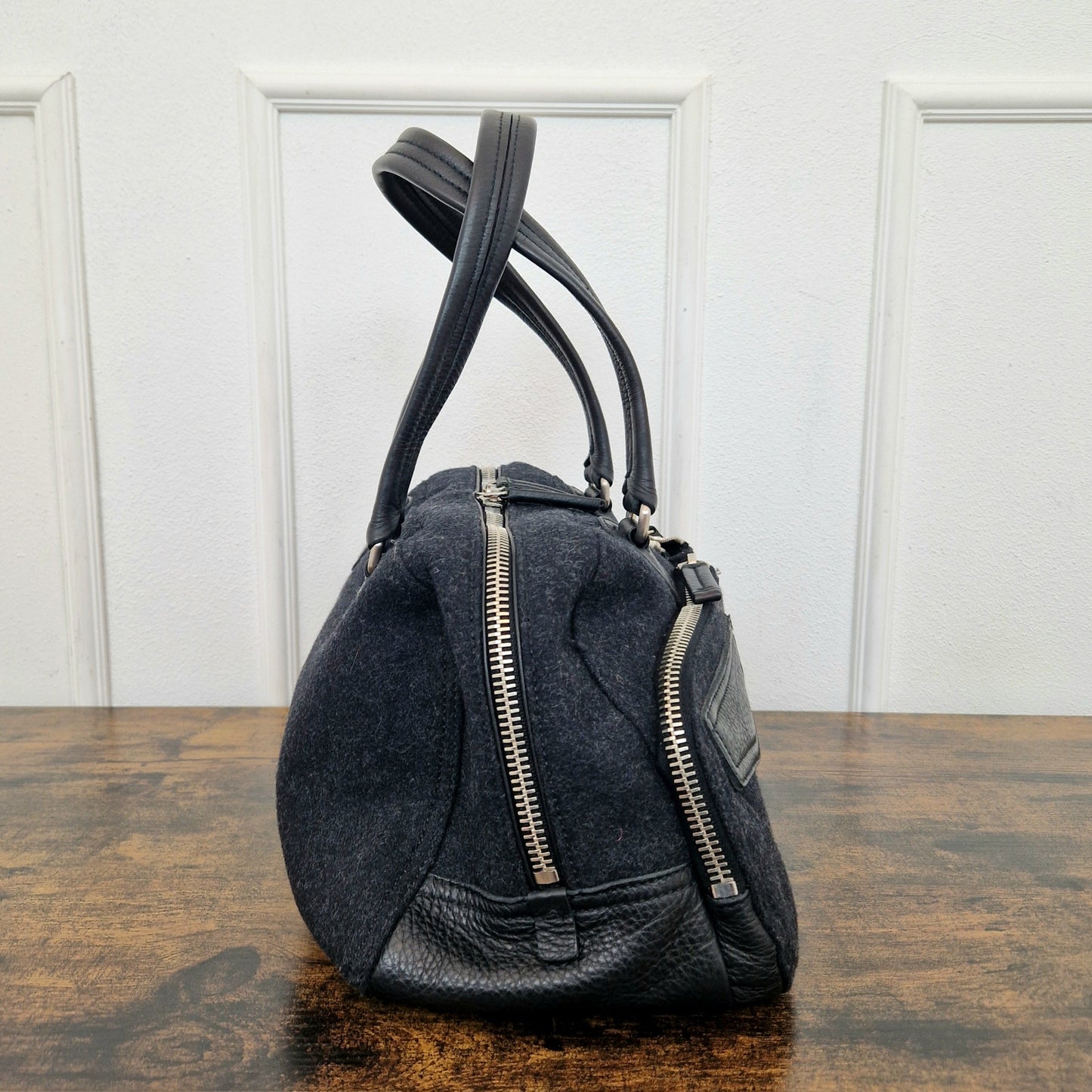 Prada | Borsa vintage in lana e pelle