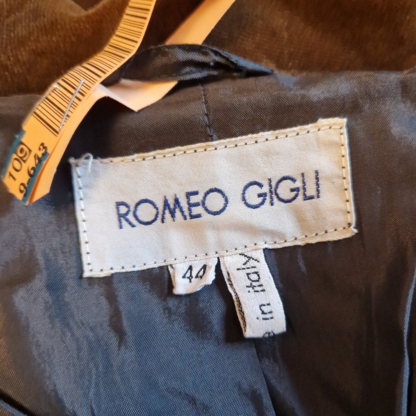 Romeo Gigli | Giacca con collo in velluto 1989