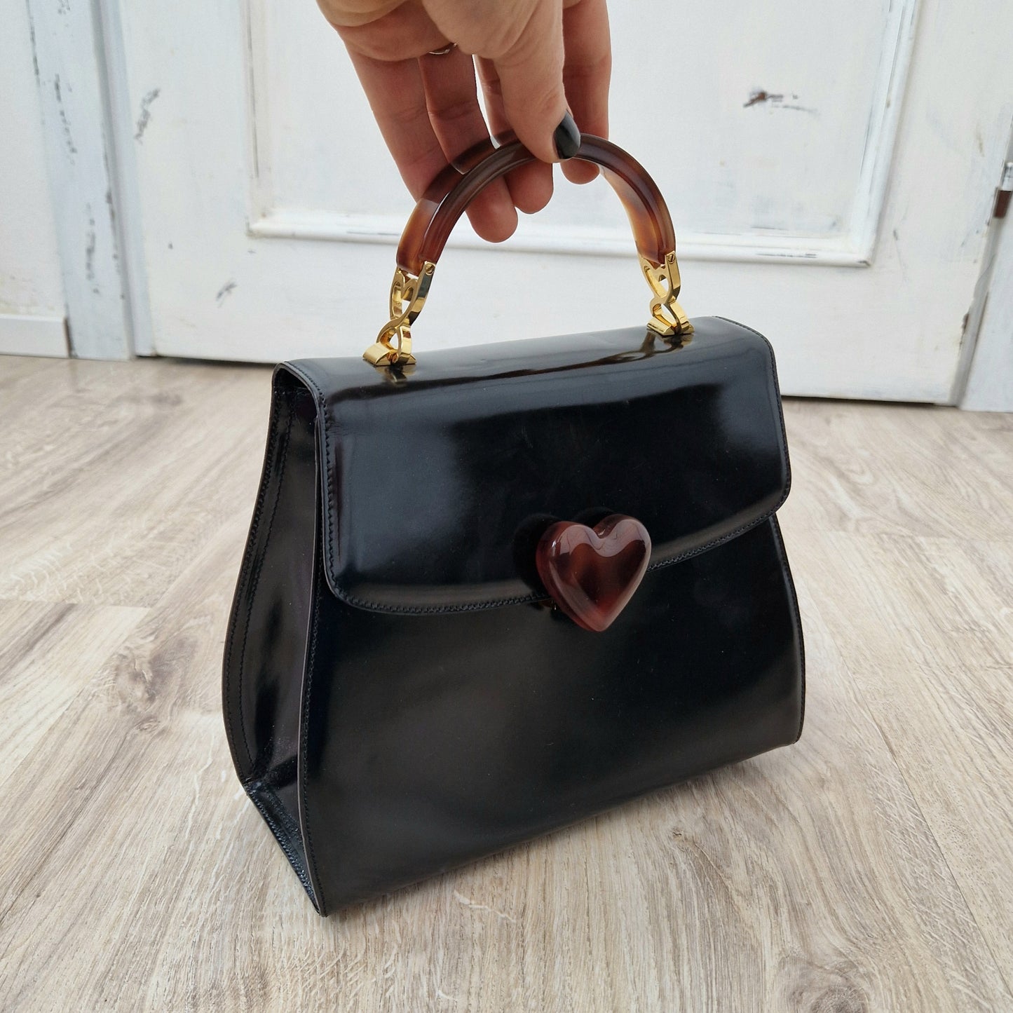 Moschino | Borsa vintage nera  chiusura cuore