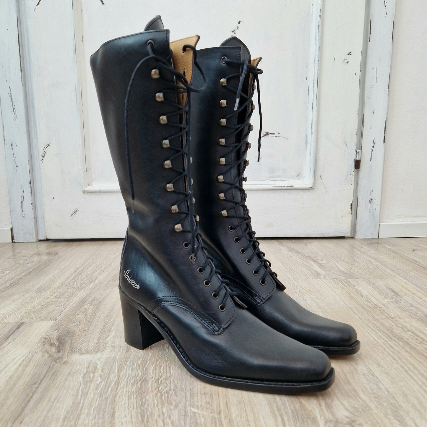 Sonora Boots | Stivali stringati in pelle nera