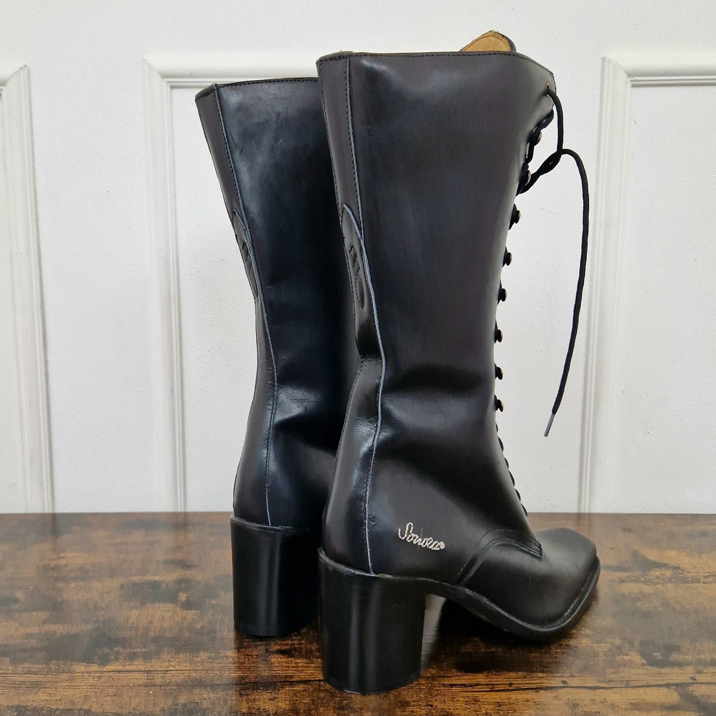 Sonora Boots | Stivali stringati in pelle nera