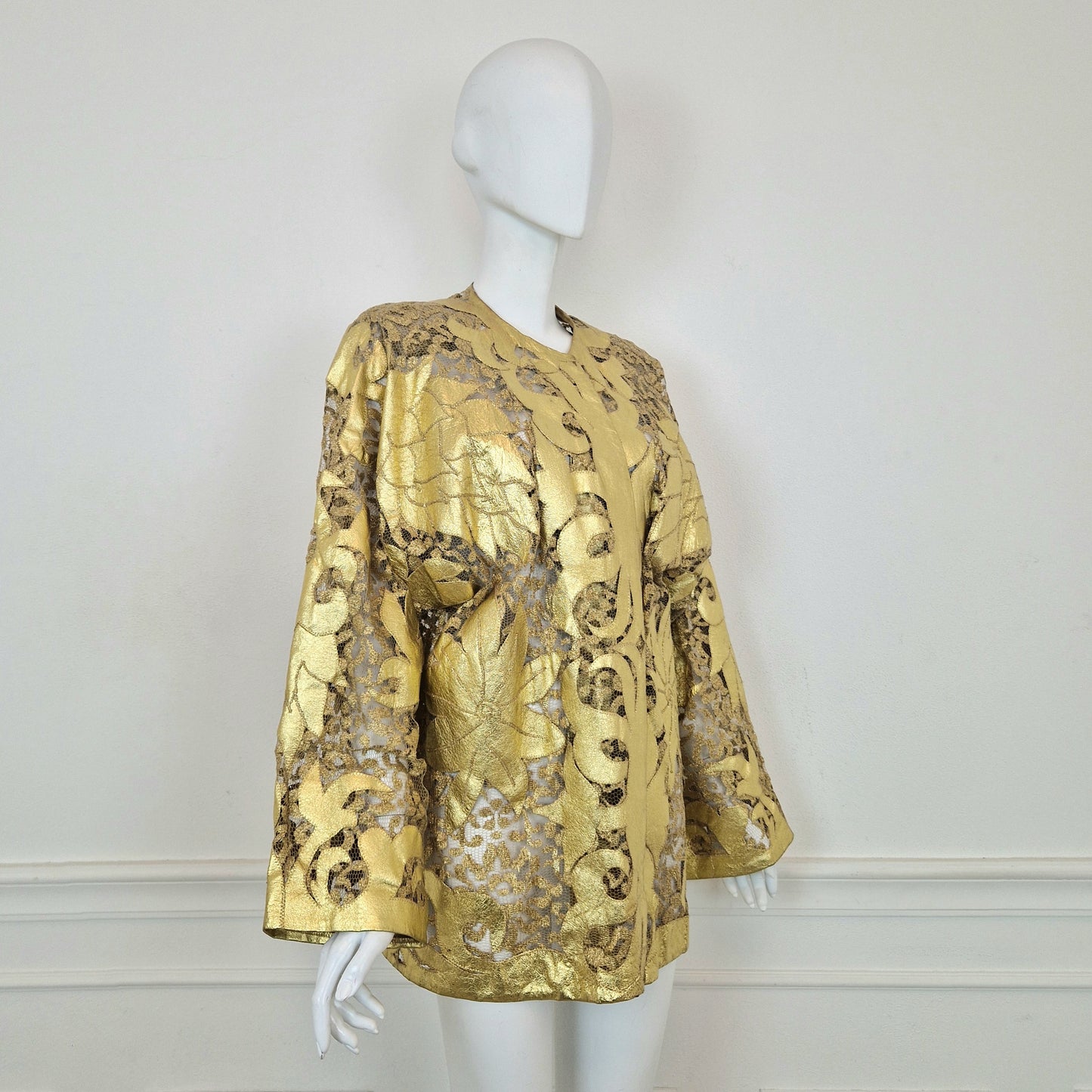 Giacca vintage pelle e pizzo oro