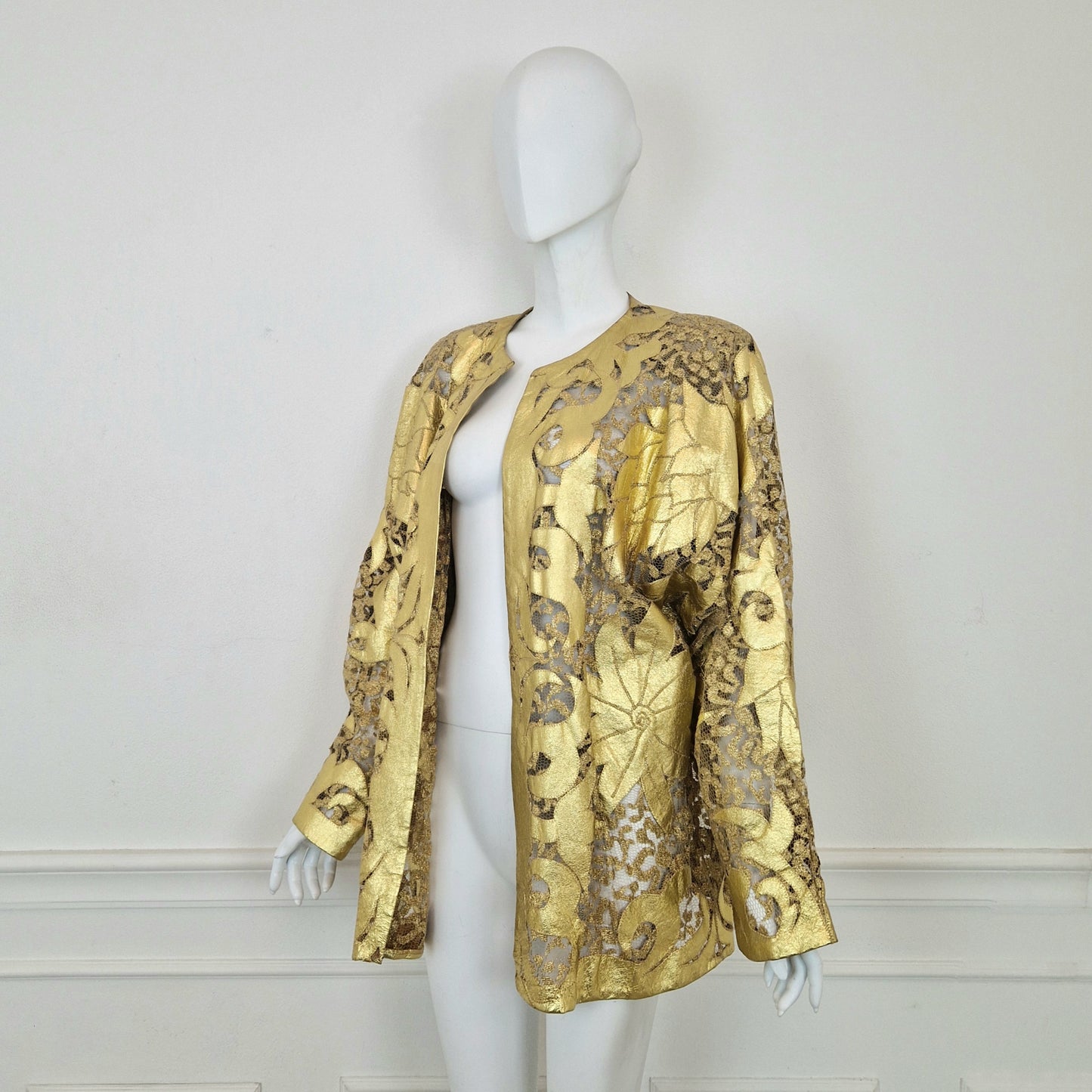 Giacca vintage pelle e pizzo oro