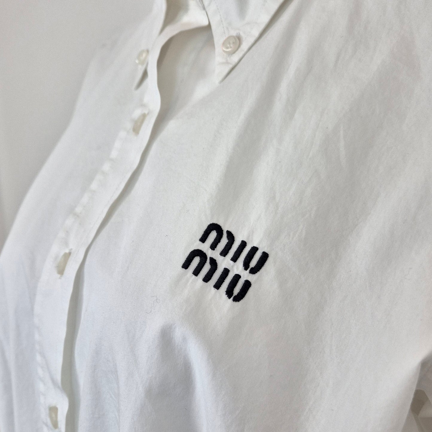 Miu Miu | Camicia bianca logo ricamato