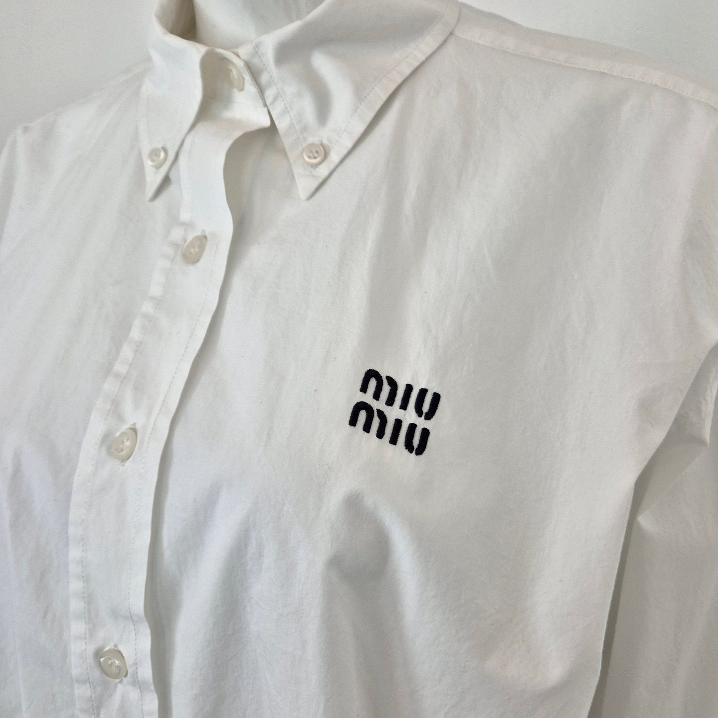 Miu Miu | Camicia bianca logo ricamato