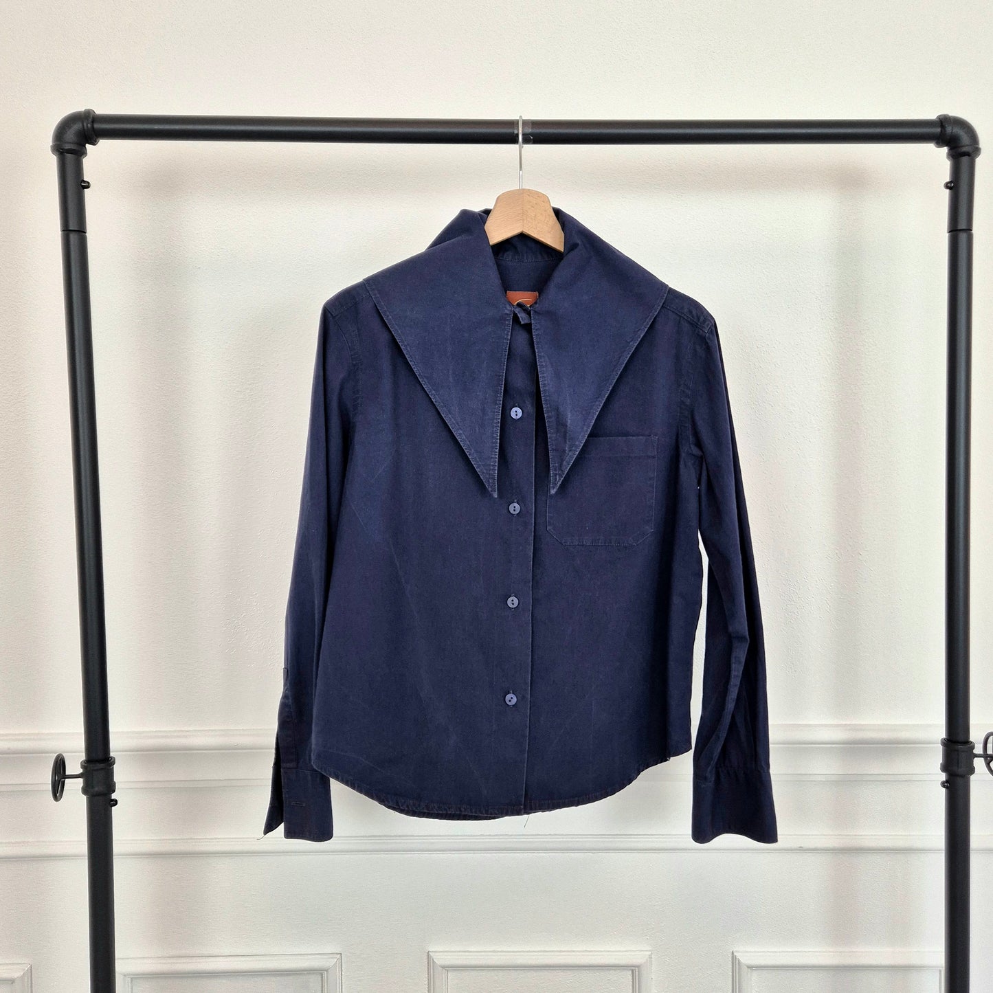 Romeo Gigli | Camicia blu con maxi collo