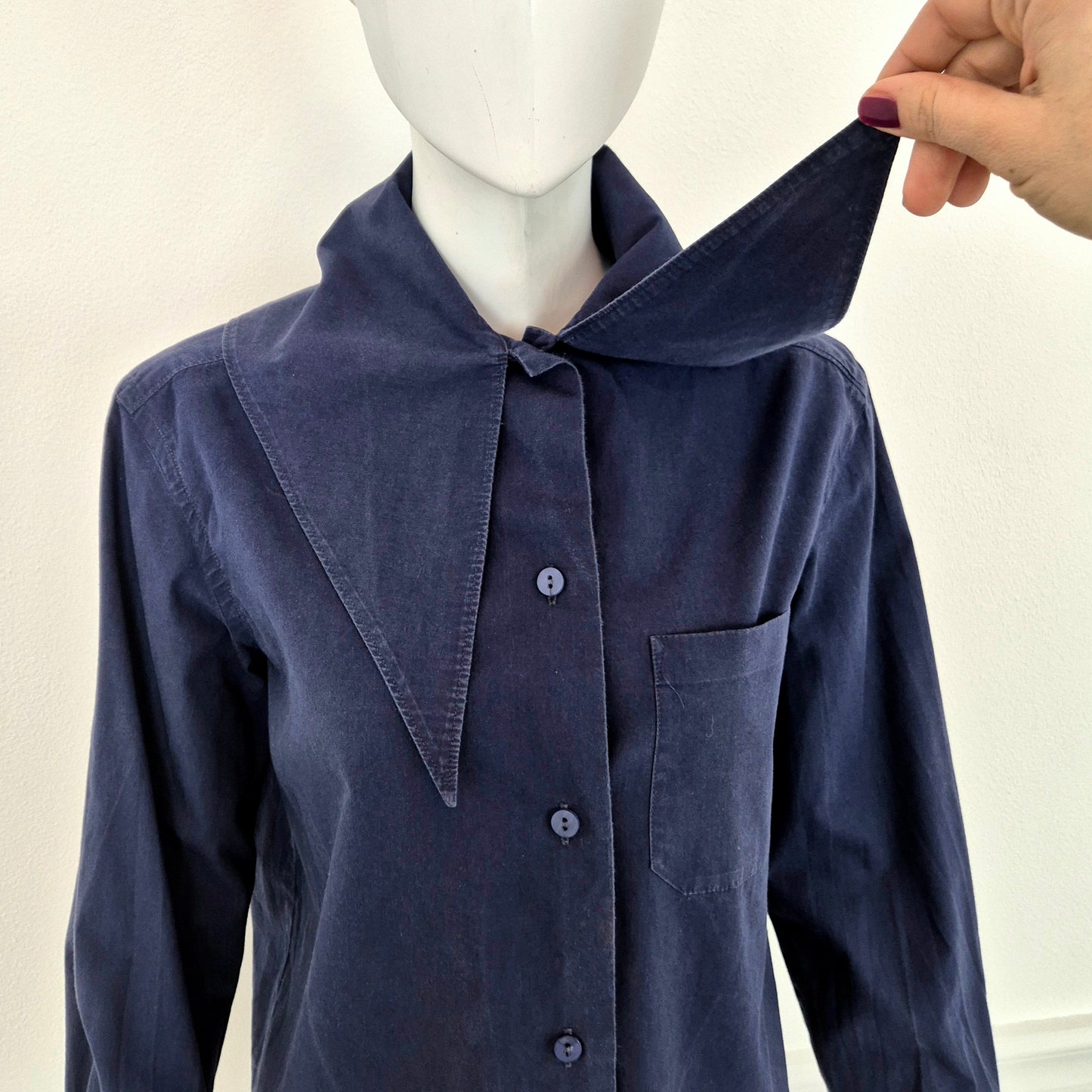 Romeo Gigli | Camicia blu con maxi collo