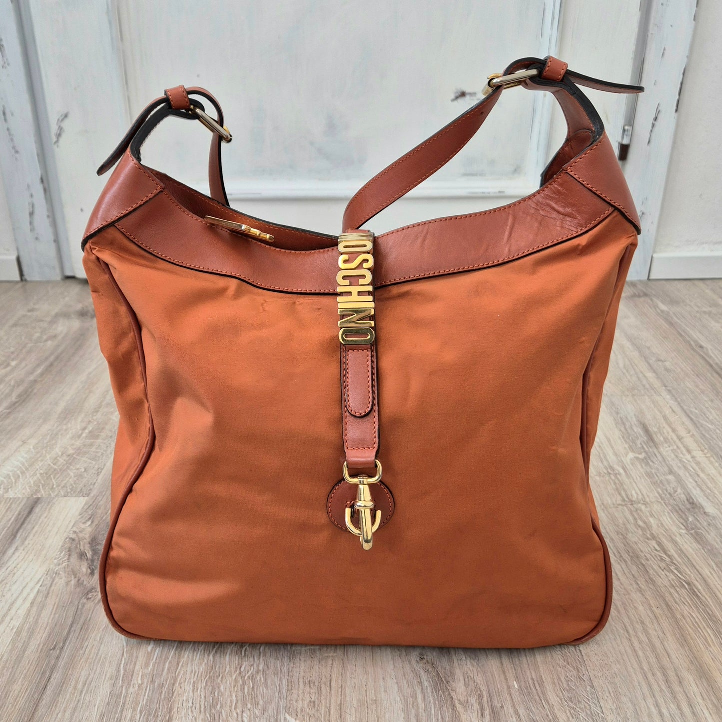 Moschino | Borsa arancio tessuto e pelle