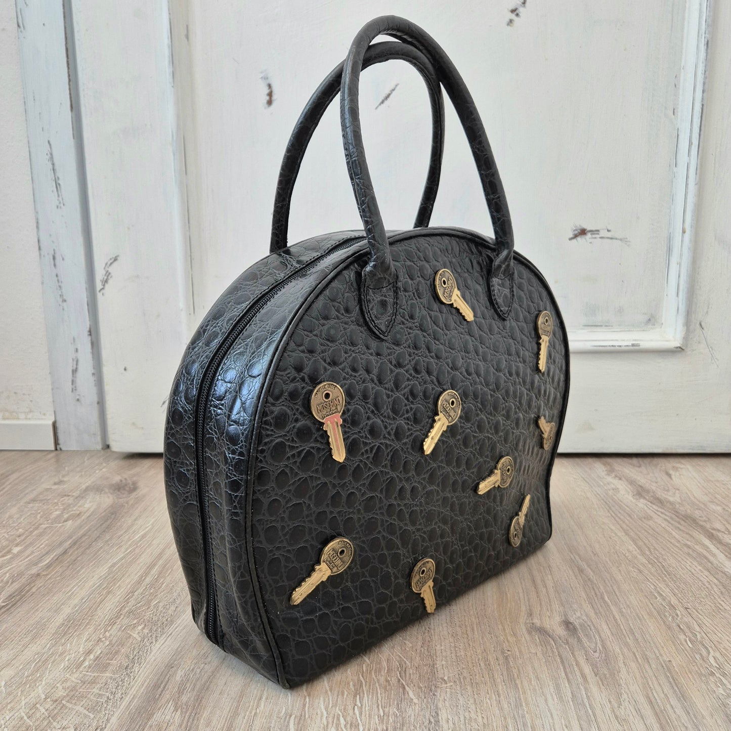 Moschino | Borsa vintage pelle stampa cocco con chiavi applicate