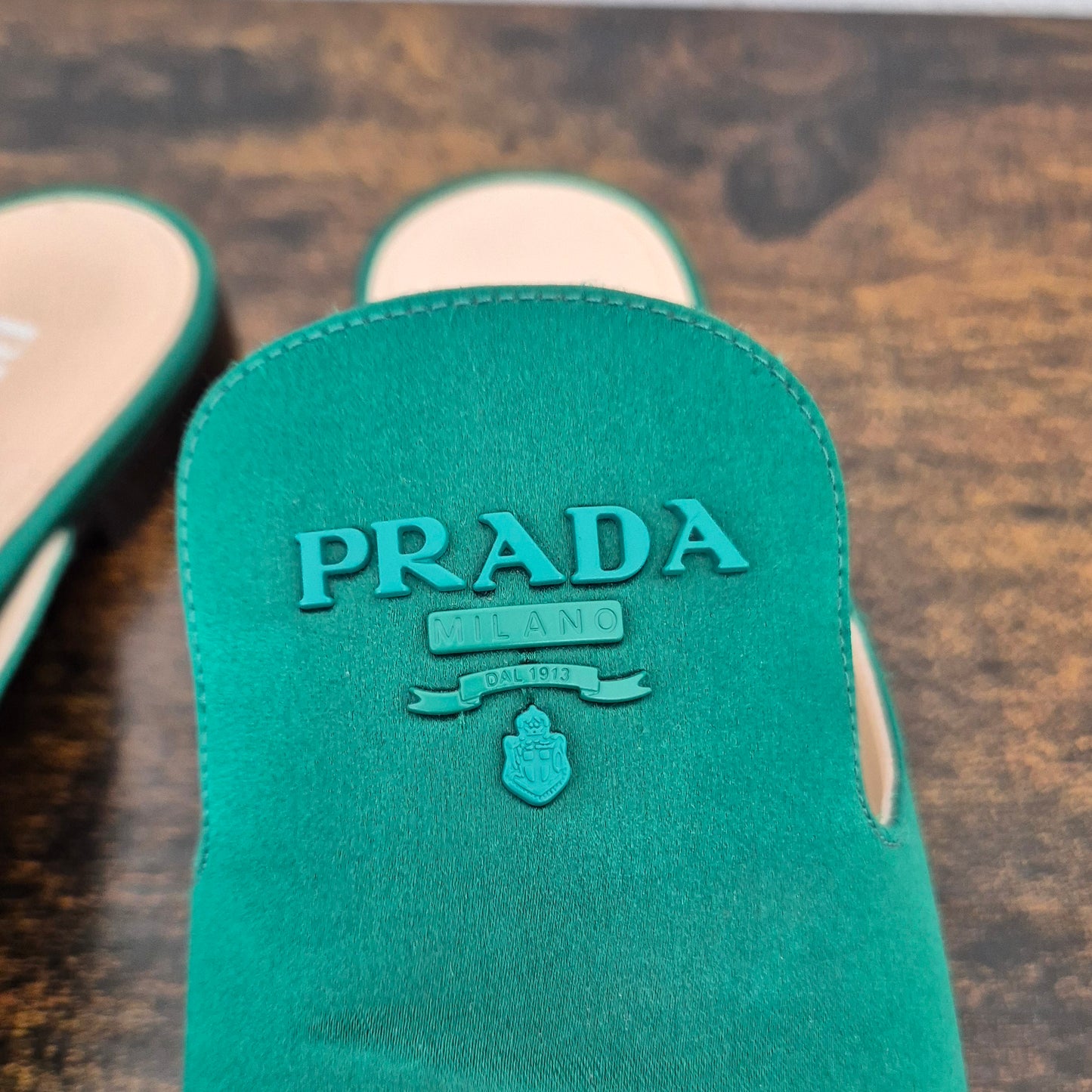 Prada | Mules in raso verde nr.39