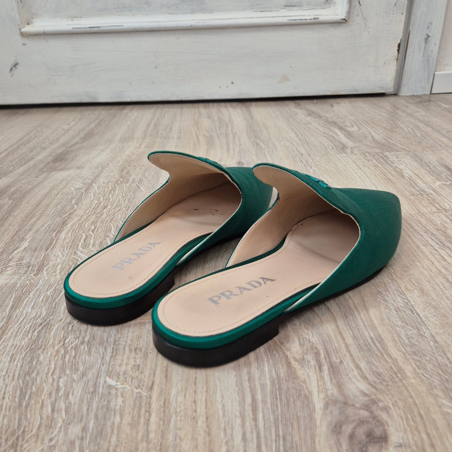 Prada | Mules in raso verde nr.39