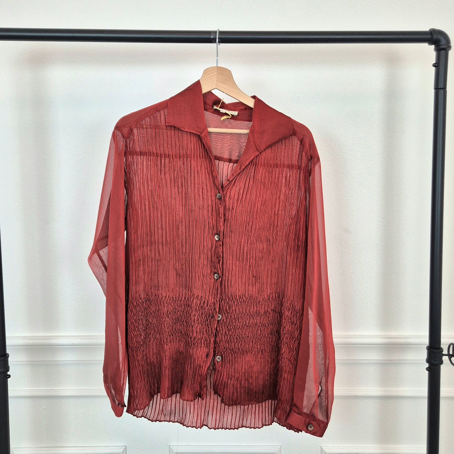 Romeo Gigli | Camicia bordeaux velata con plissettatura