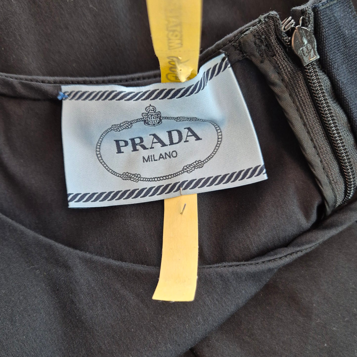 Prada | Abito con fascia in vita