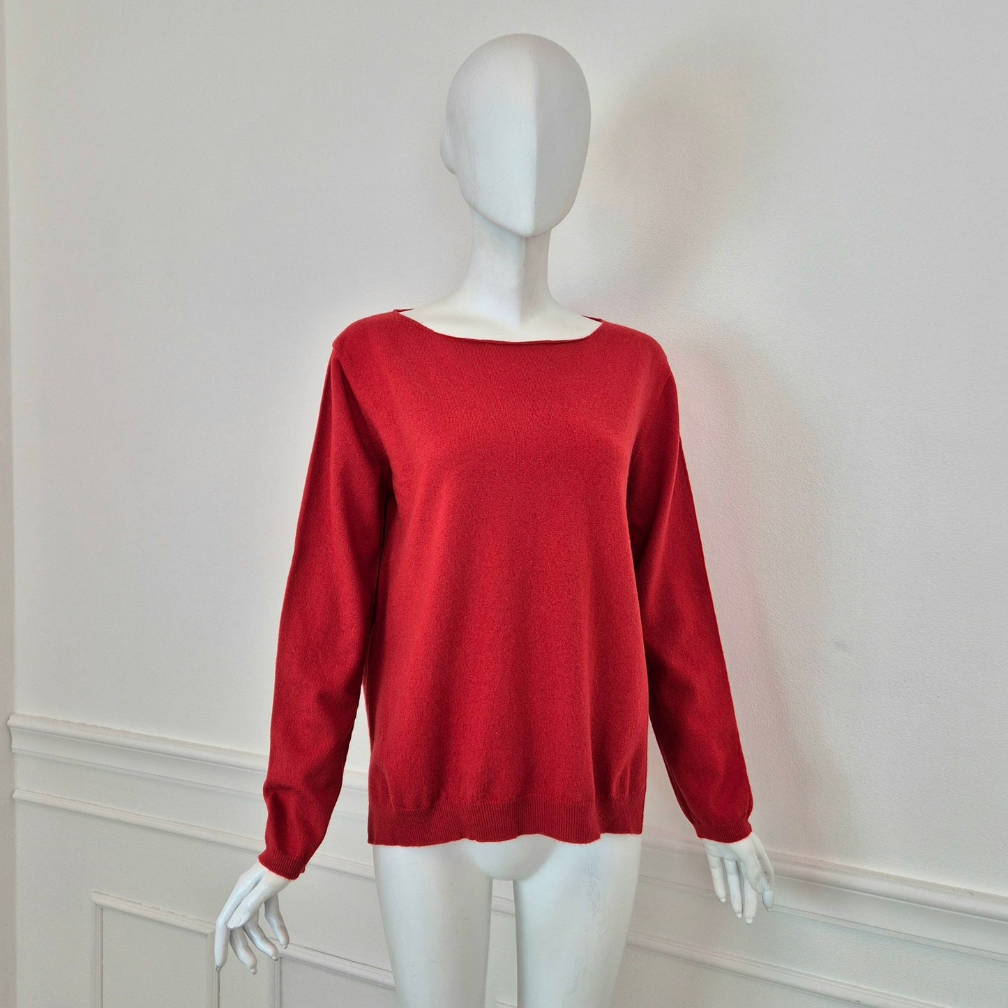 Prada | Maglione rosso lana e cashmere con bottoni sulla schiena