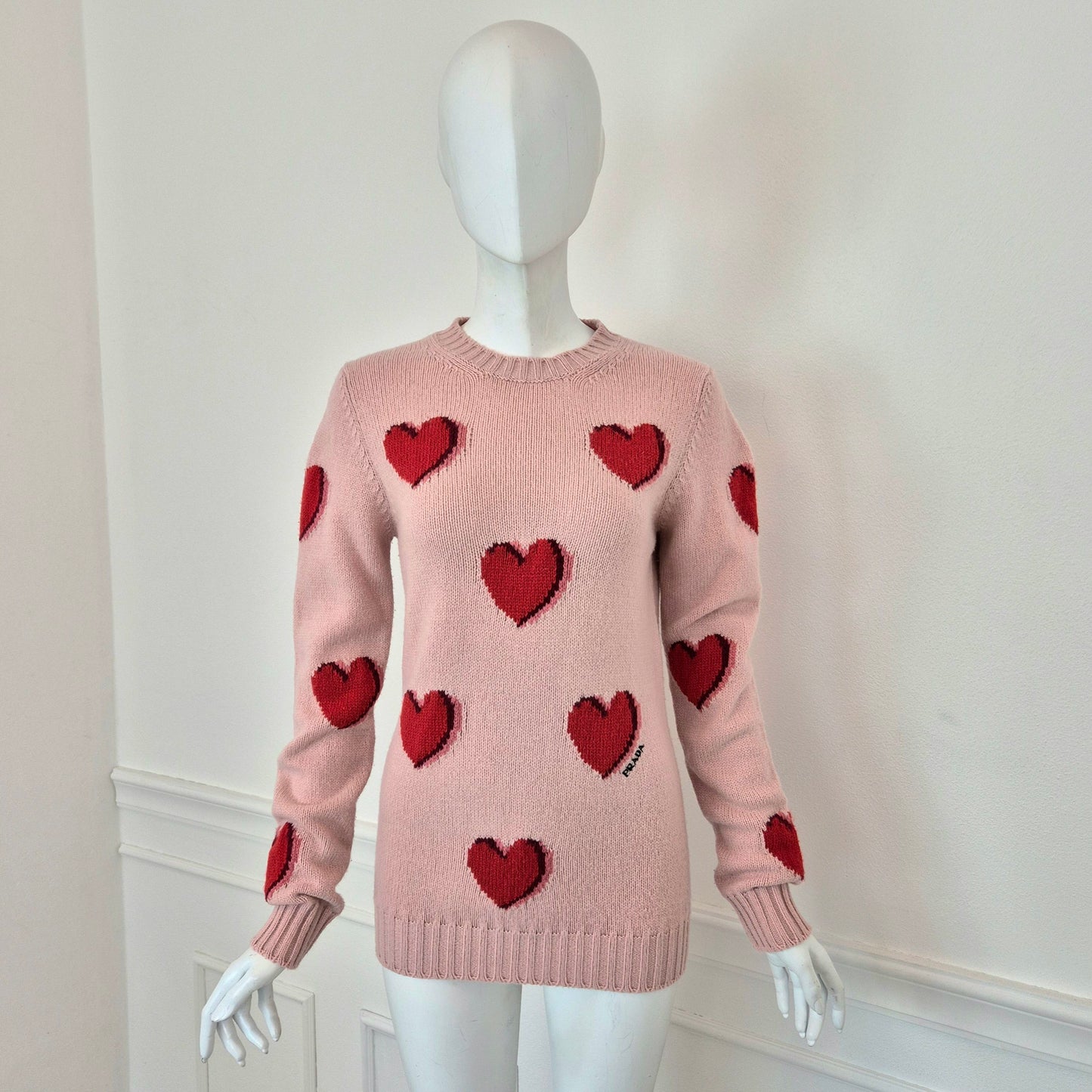 Prada | Maglione rosa cuori rossi