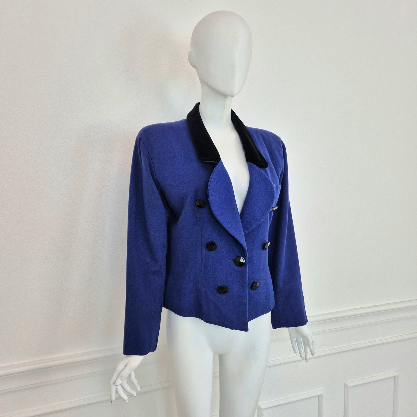 Yves Saint Laurent | Giacca blu con collo e bottoni a contrasto