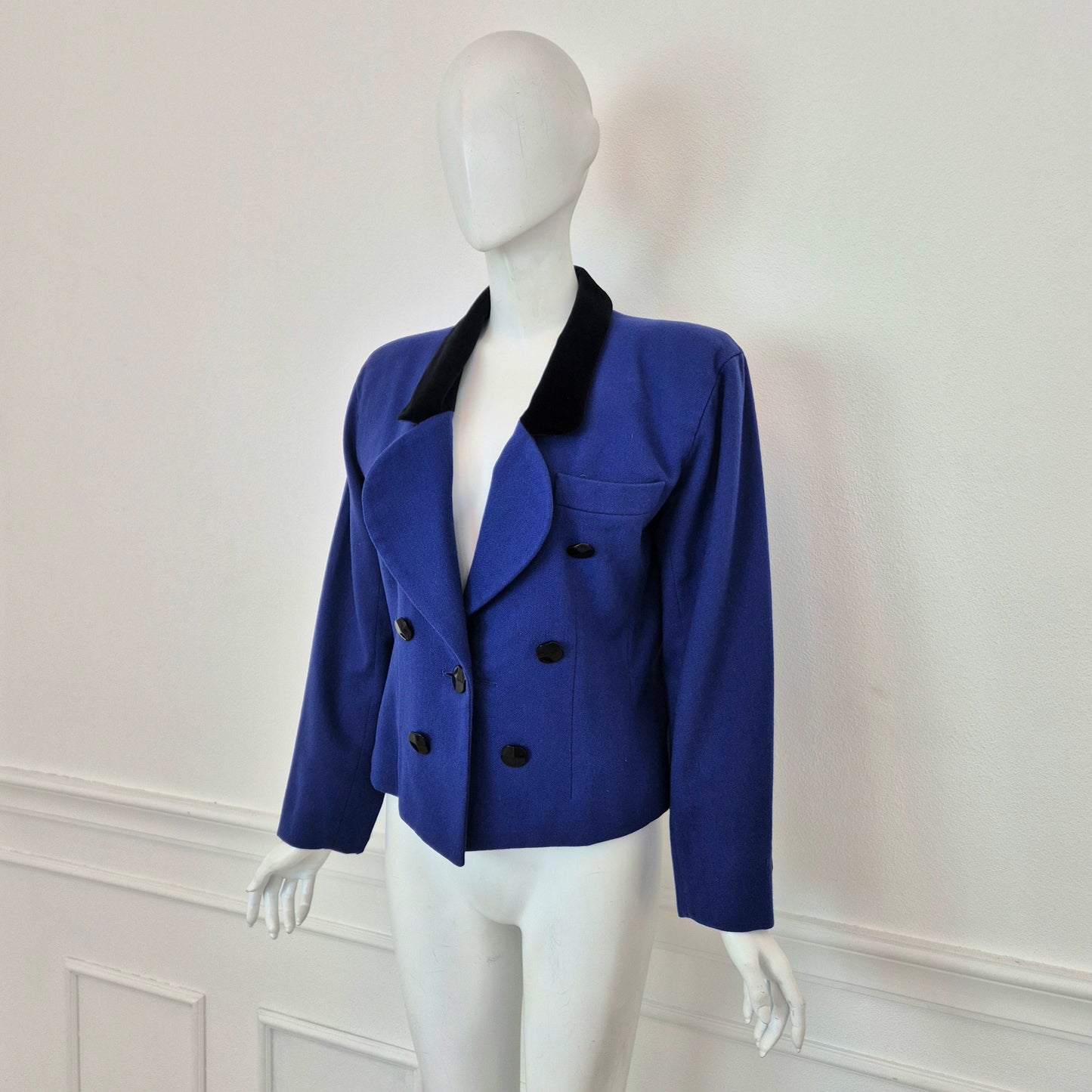 Yves Saint Laurent | Giacca blu con collo e bottoni a contrasto