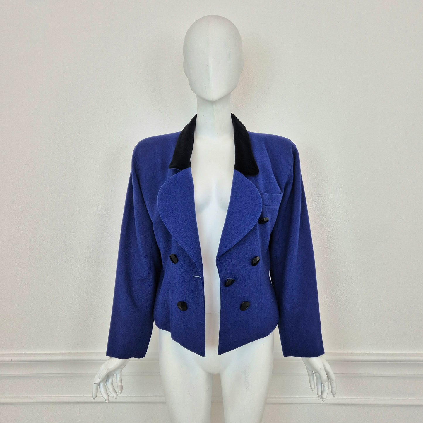 Yves Saint Laurent | Giacca blu con collo e bottoni a contrasto