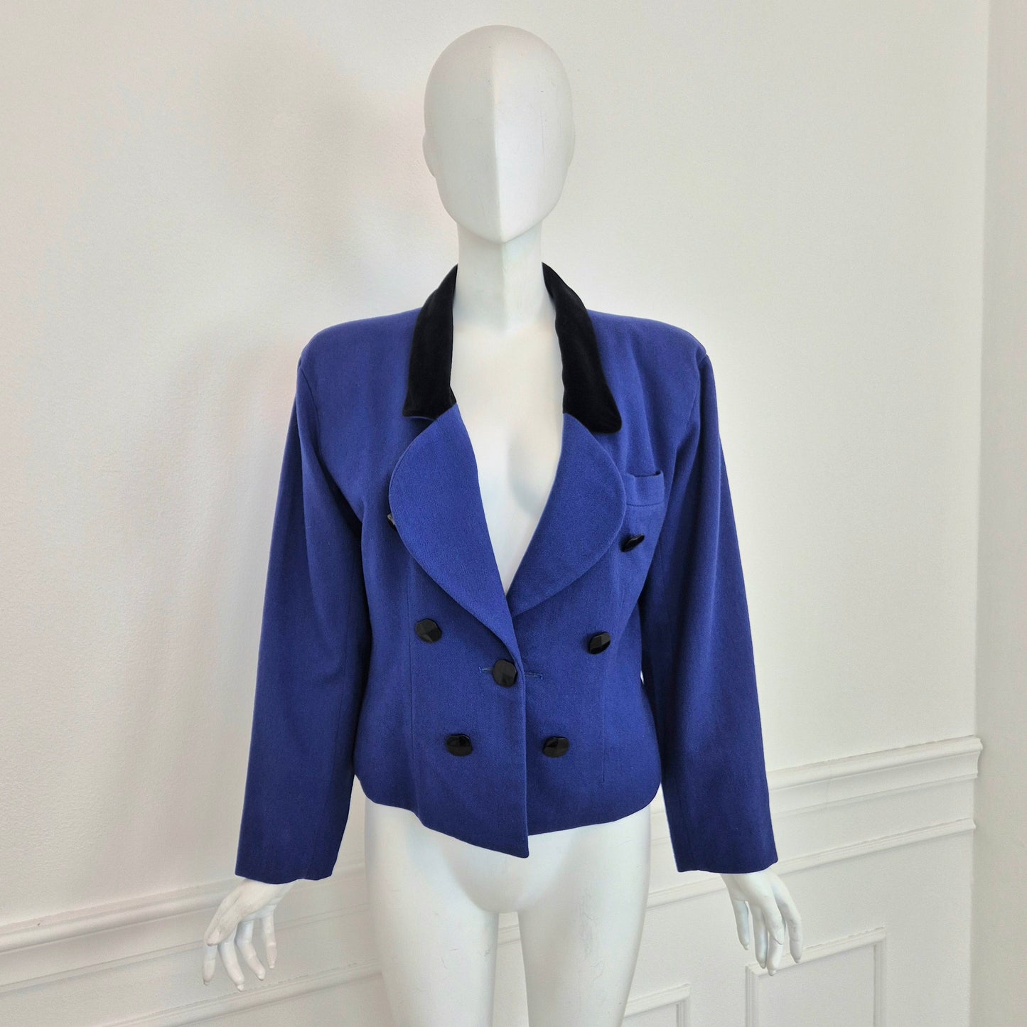 Yves Saint Laurent | Giacca blu con collo e bottoni a contrasto