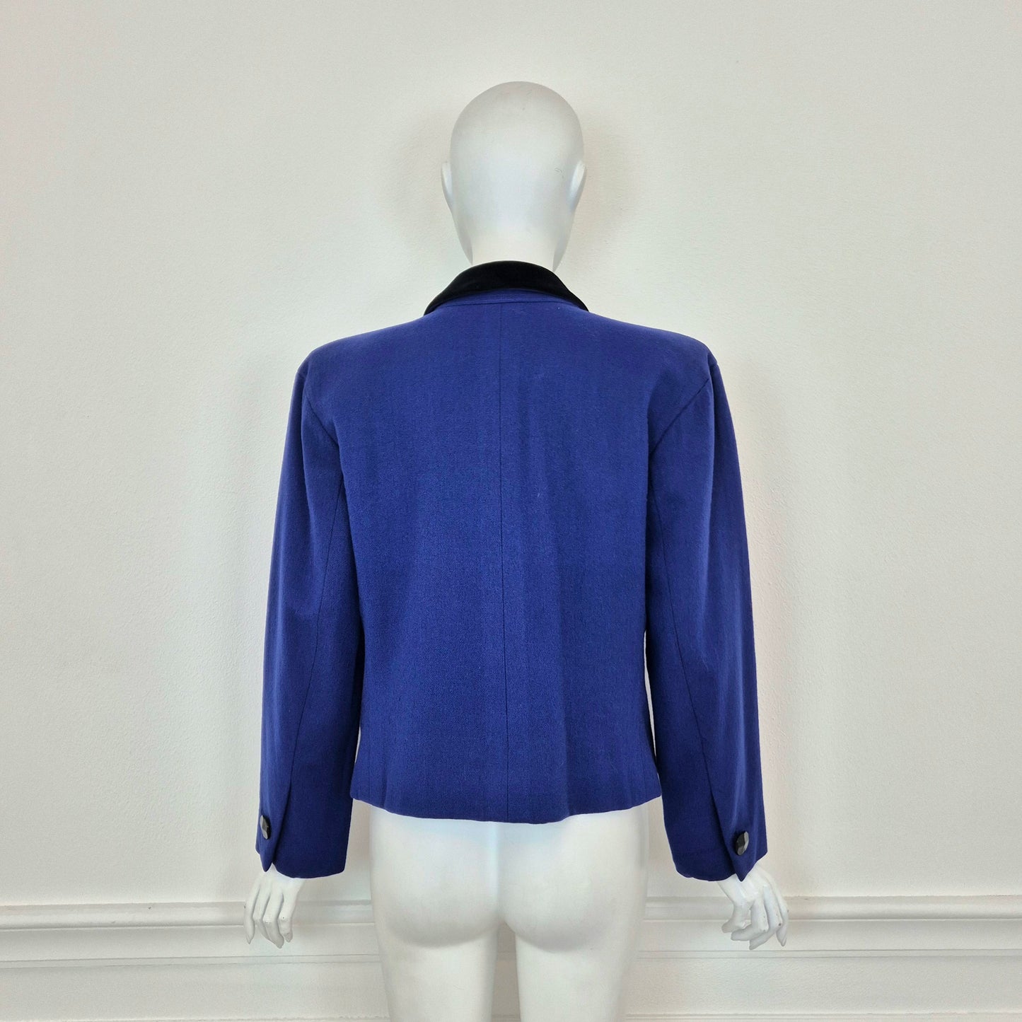 Yves Saint Laurent | Giacca blu con collo e bottoni a contrasto